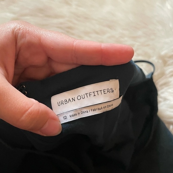 URBAN OUTFITTERS Riley Button Down Lenin Mini Dress - Picture 4 of 4